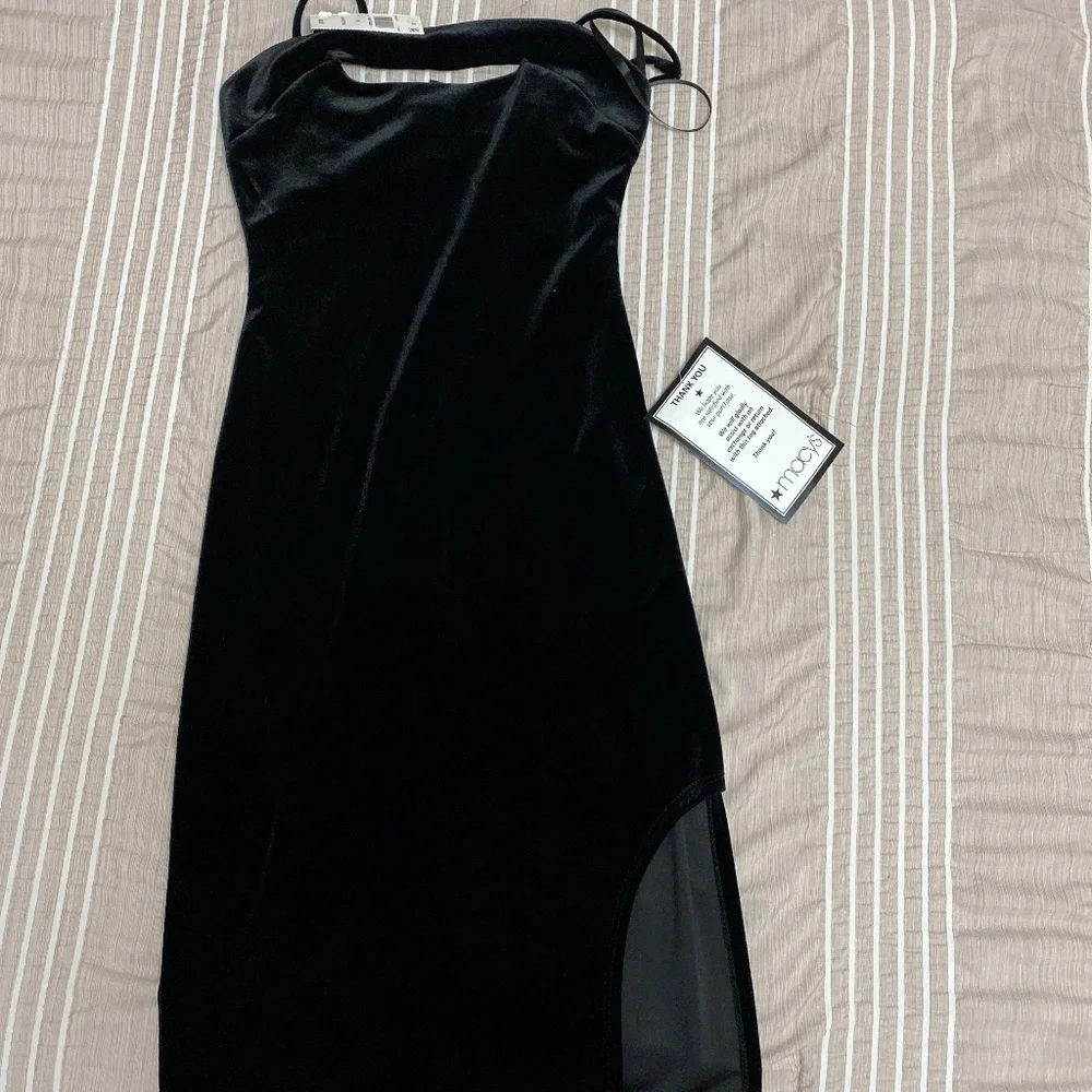 Brand new dress - Picture 5 of 7